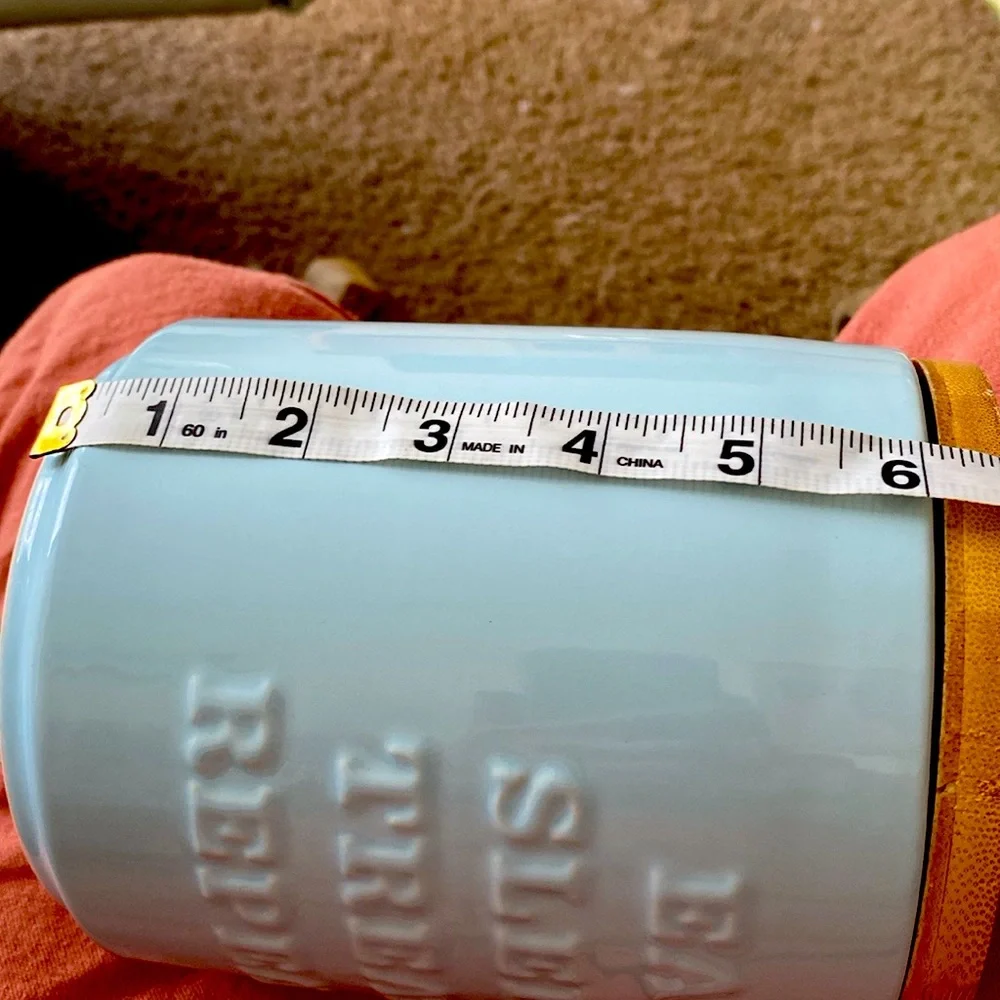 Dog Treat Cannister. EUC. Baby blue with wood seal top. “EAT SLEEP TREAT REPEAT
